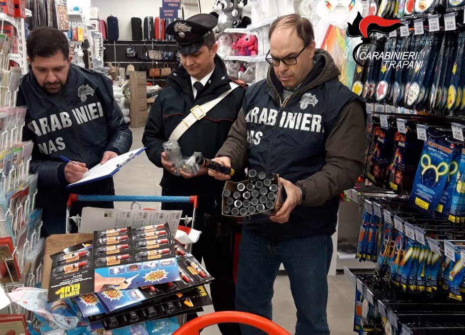 Operazione “Capodanno sicuro”, sequestrati oltre mille articoli pericolosi dai carabinieri a Castelvetrano