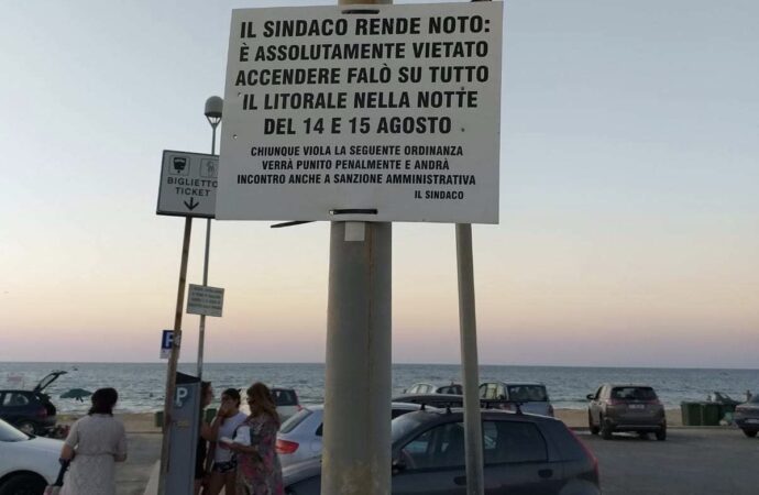 Ferragosto: a Castellammare del Golfo vietate le manifestazioni pubbliche nelle spiagge libere