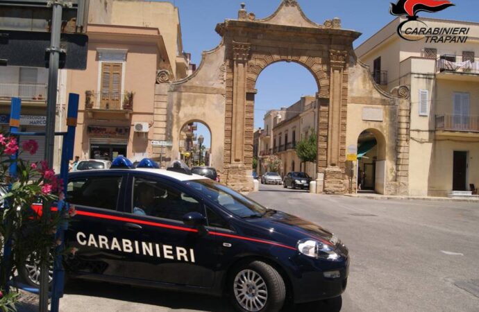 Furto e tentata rapina, due persone denunciate dai carabinieri di Castelvetrano
