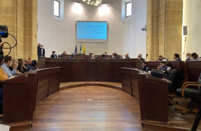 VIDEO – Mazara, lunga seduta del Consiglio comunale dedicata alla questione dei nitrati nell’acqua