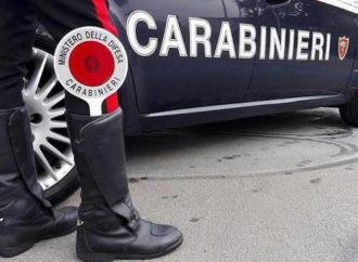 Castellammare, i carabinieri arrestano due persone