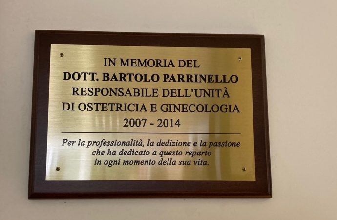 VIDEO – Donate al reparto di Ginecologia dell’ospedale di Mazara le attrezzature dello studio privato del dottore Bartolo Parrinello ad un anno dalla scomparsa