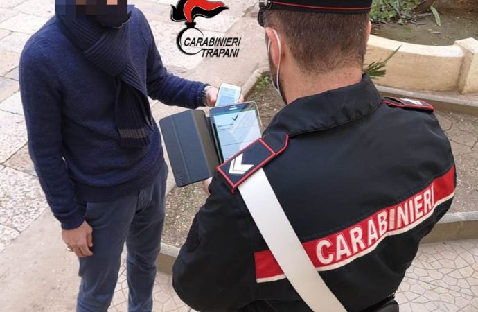 Positivi al Covid vanno in giro, denunciati dai carabinieri