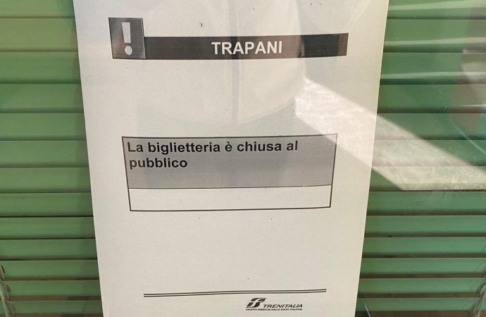 Ferrovia. Nessuna biglietteria aperta nel Trapanese, beffa bonus trasporto per i pendolari. Ma c’è una novità