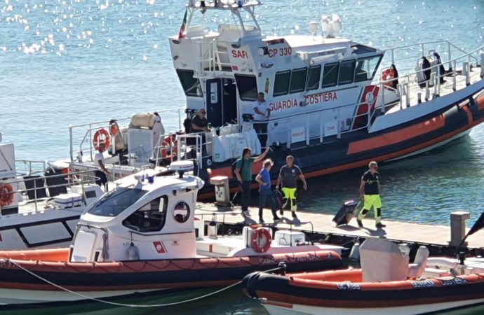 La Capitaneria di Porto di Trapani soccorre un marittimo dell’equipaggio di una petroliera