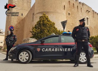 Con un inganno rubano a casa di un’anziana: arrestate madre e figlia dai carabinieri di Alcamo