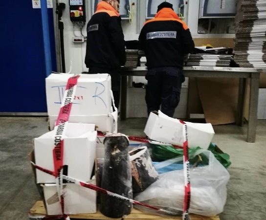 Mazara. La Guardia Costiera sequestra 400 kg di prodotto ittico non a norma