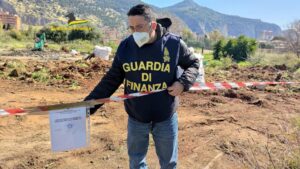 Evasione e false dichiarazioni sulla propria identità: un 28enne arrestato dai carabinieri di Mazara